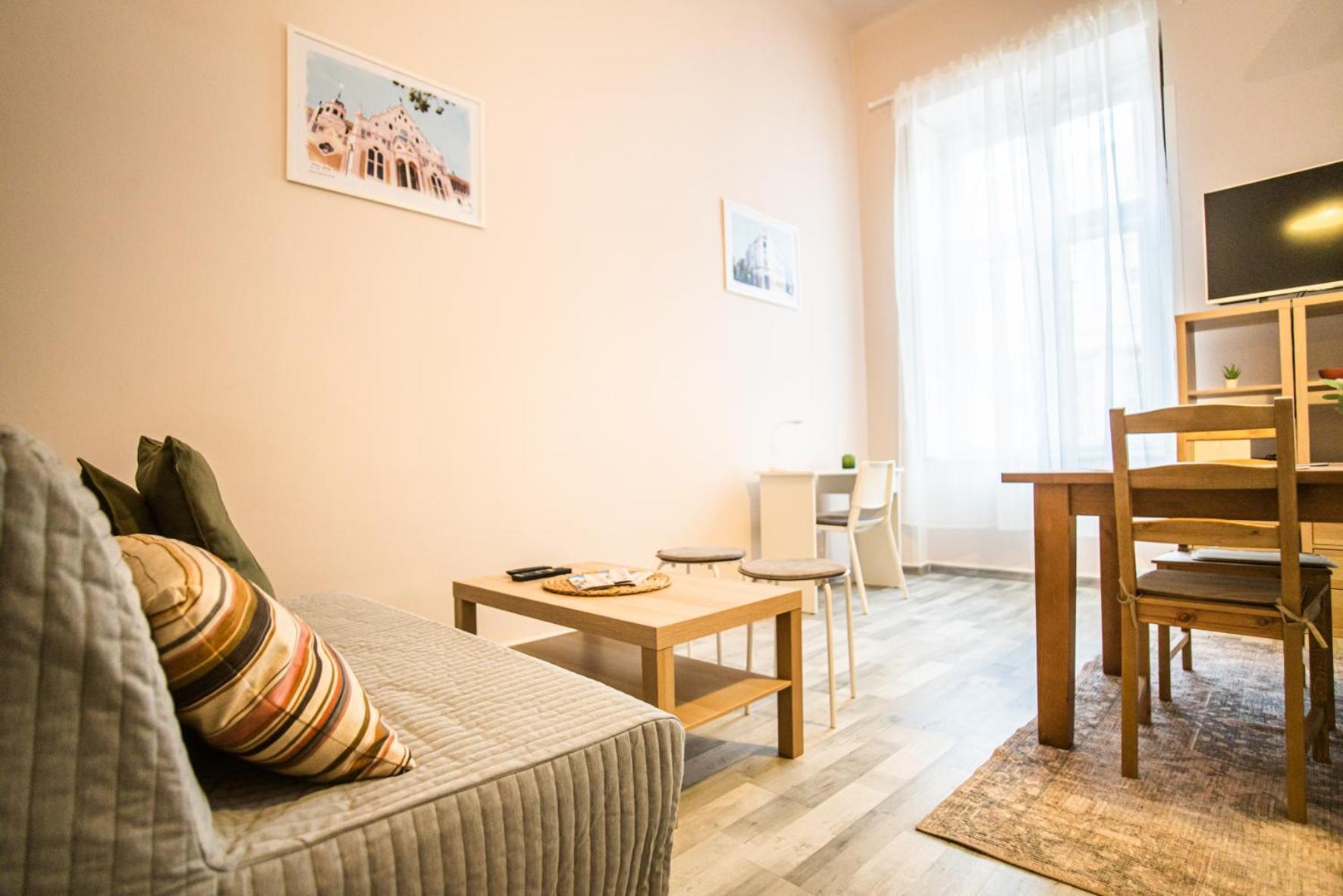 Spacious Apartment In Central קצ'קמט מראה חיצוני תמונה