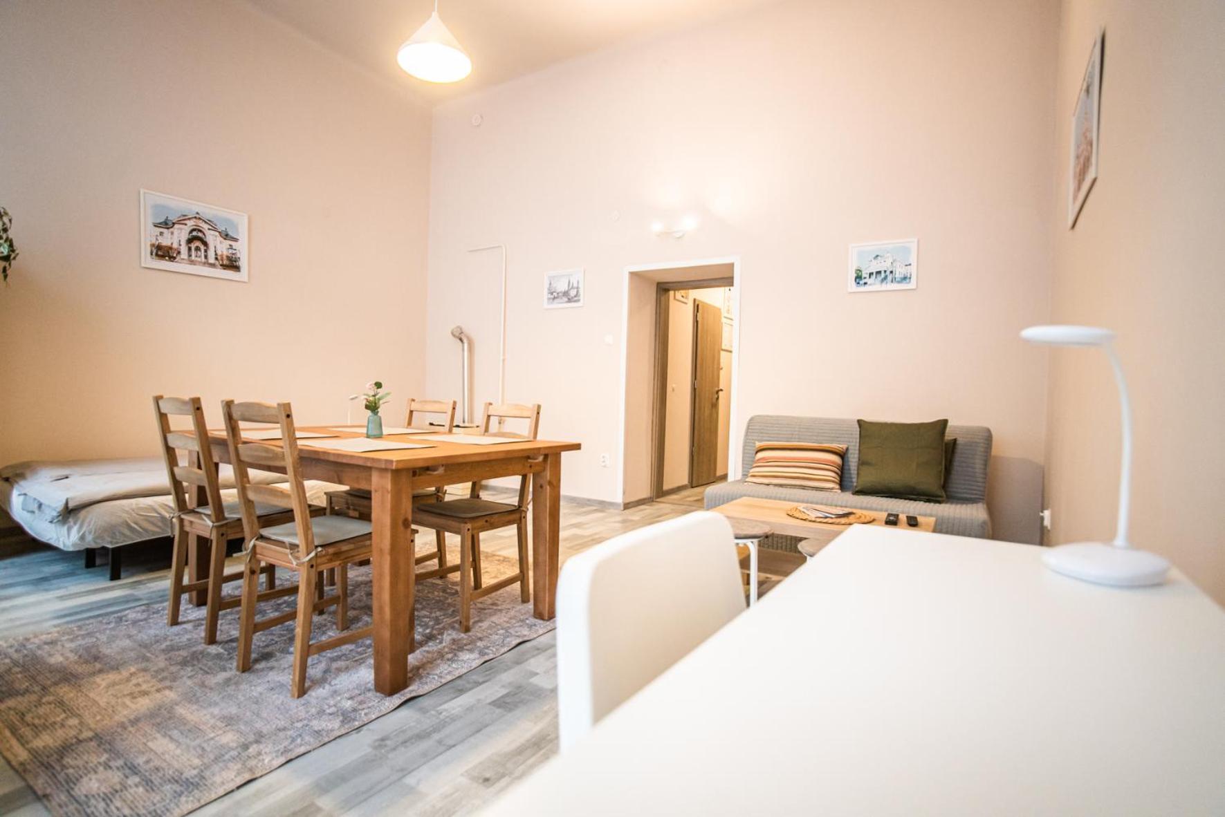Spacious Apartment In Central קצ'קמט מראה חיצוני תמונה